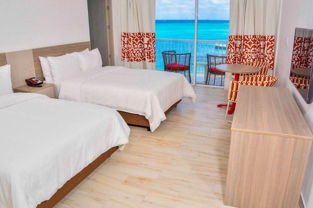 Grand Decameron Cornwall Beach, A Trademark All-Inclusive Resort Montego Bay Exteriér fotografie