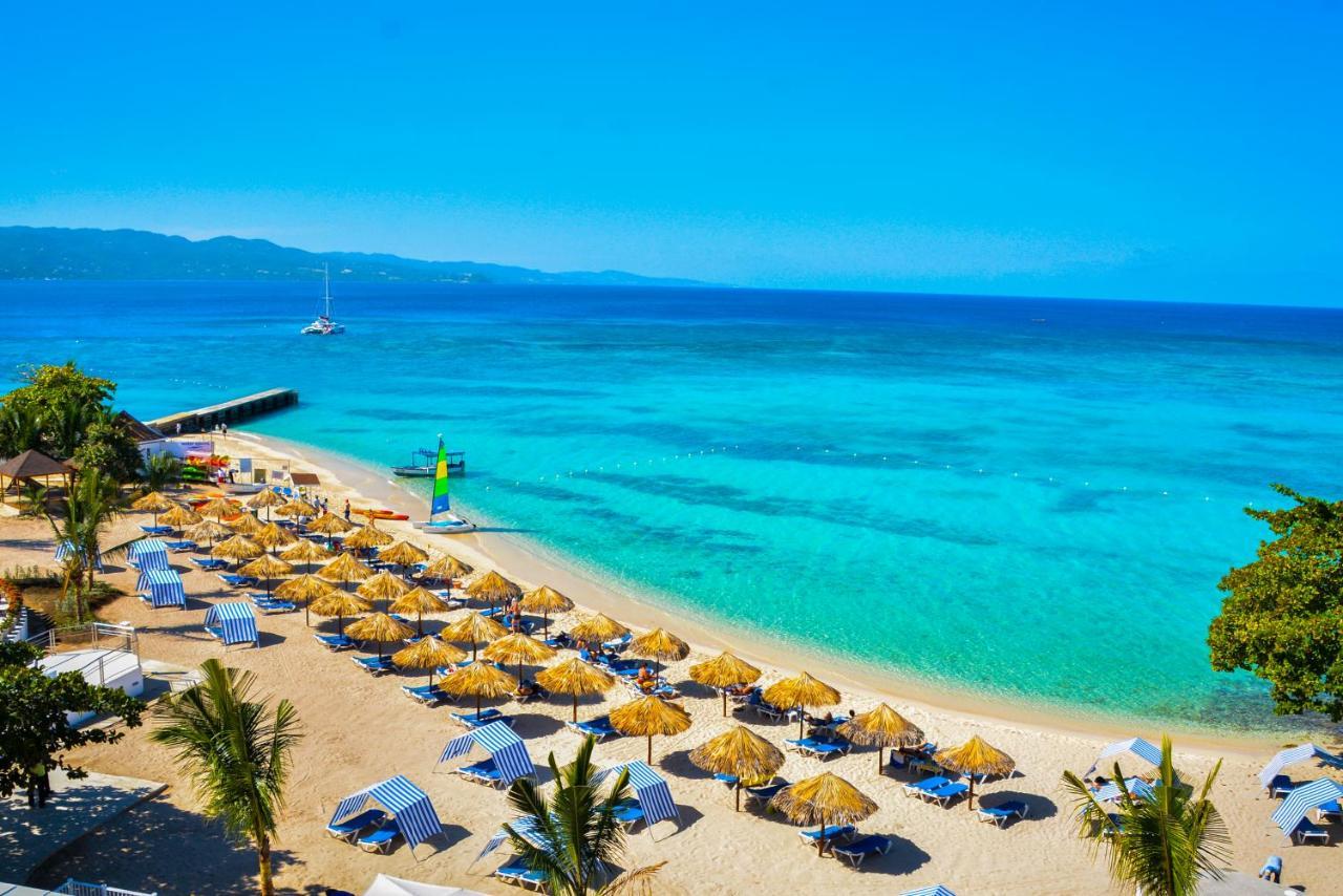 Grand Decameron Cornwall Beach, A Trademark All-Inclusive Resort Montego Bay Exteriér fotografie