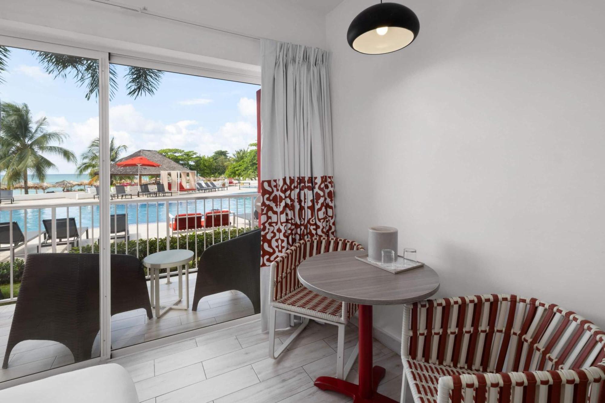 Grand Decameron Cornwall Beach, A Trademark All-Inclusive Resort Montego Bay Exteriér fotografie