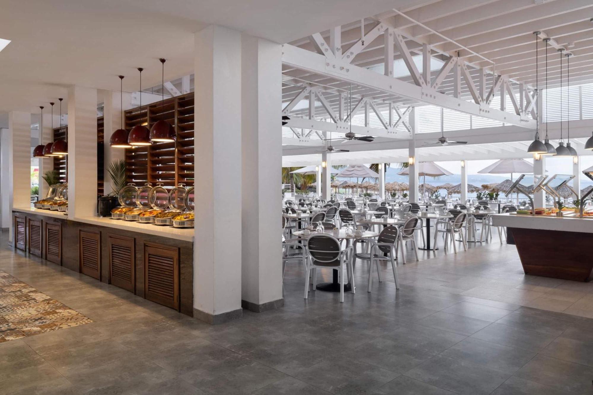 Grand Decameron Cornwall Beach, A Trademark All-Inclusive Resort Montego Bay Exteriér fotografie