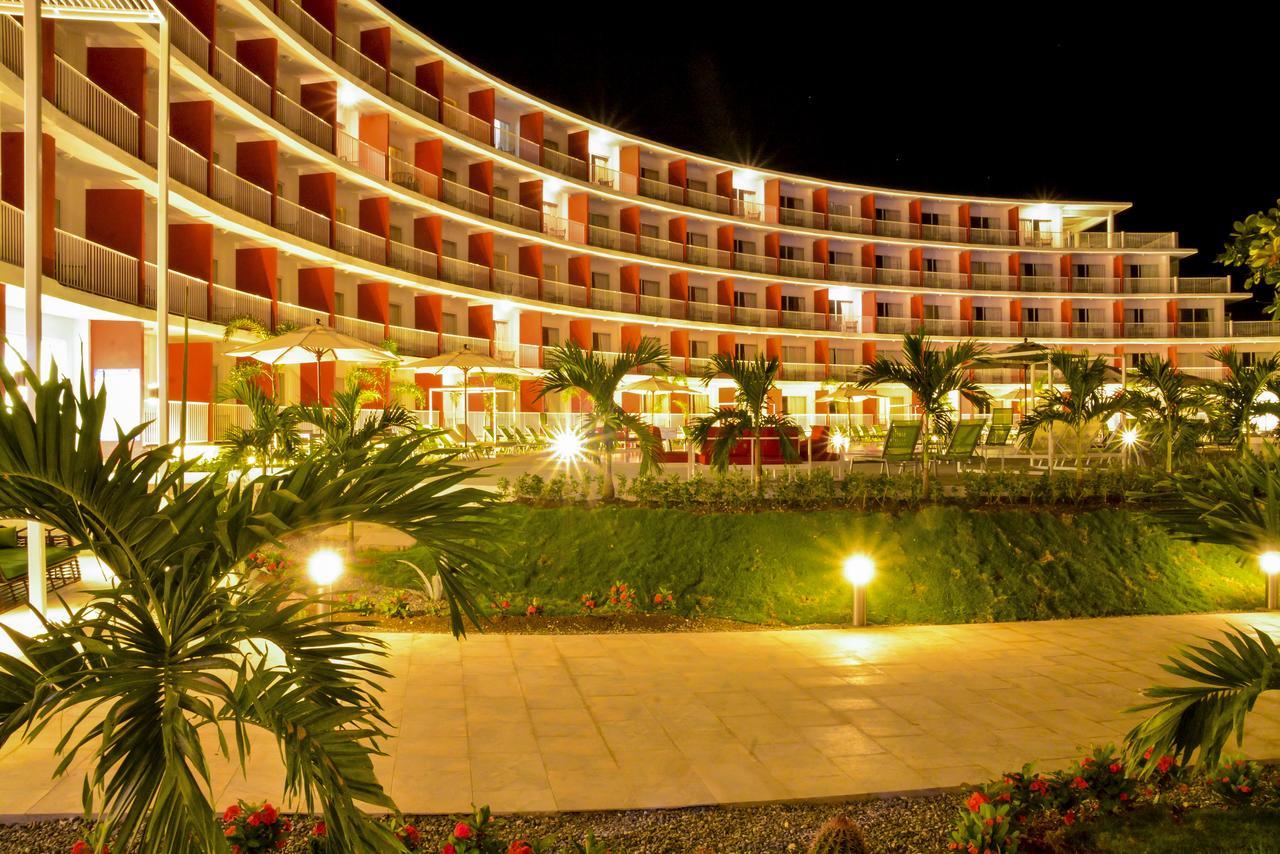 Grand Decameron Cornwall Beach, A Trademark All-Inclusive Resort Montego Bay Exteriér fotografie
